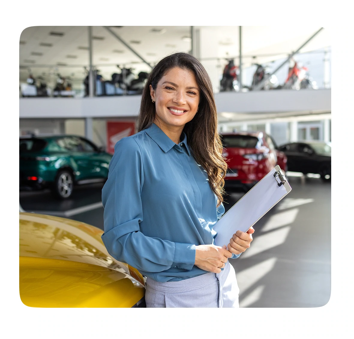 CRM pentru dealerii auto